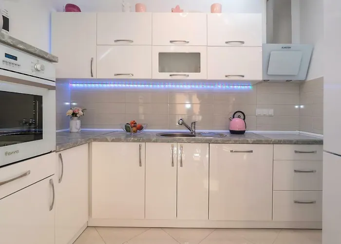 Ma-la Apartment